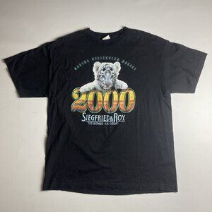Vintage 2000 Siegfried and Roy T-Shirt Mens Tiger Cub Magic (**XL, but read**)